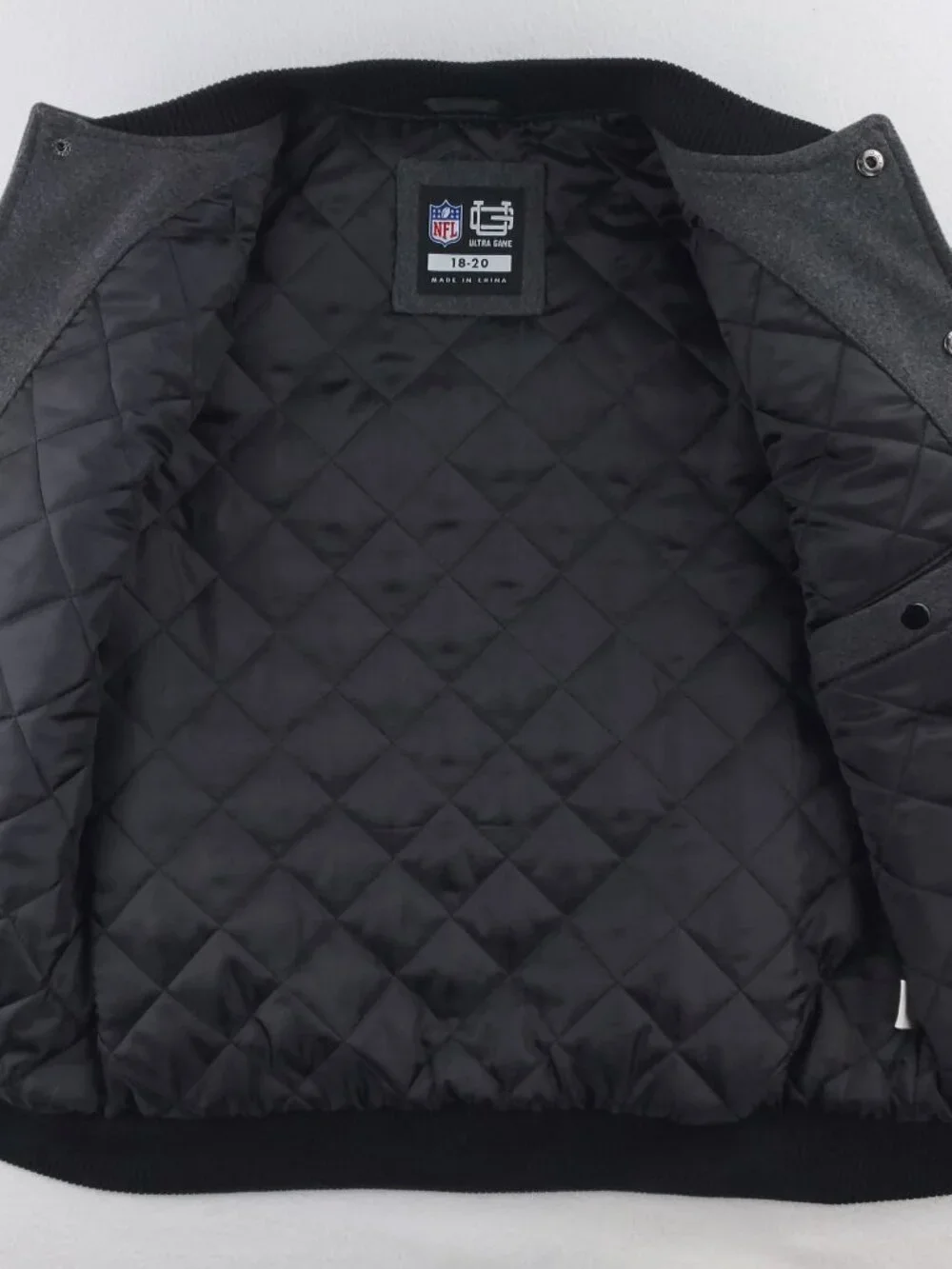 Washington Commanders Varsity Jacket NFL Bomber Patched Youth 18-20 NWT